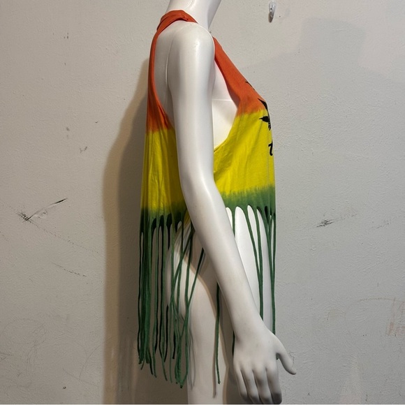 Spencer's crop top - Let’s Get High Size (L) - Picture 3 of 5